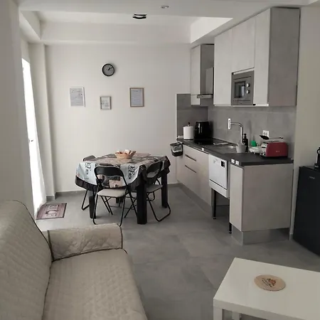 La Casa Di Mami 韦莱特里